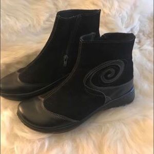 Naot Boots
